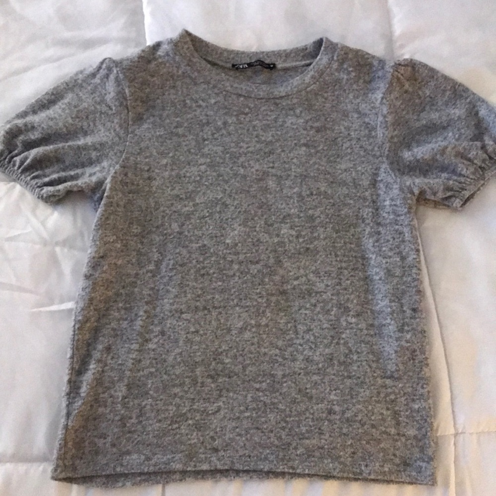 Zara Women’s Short Sleeve Top